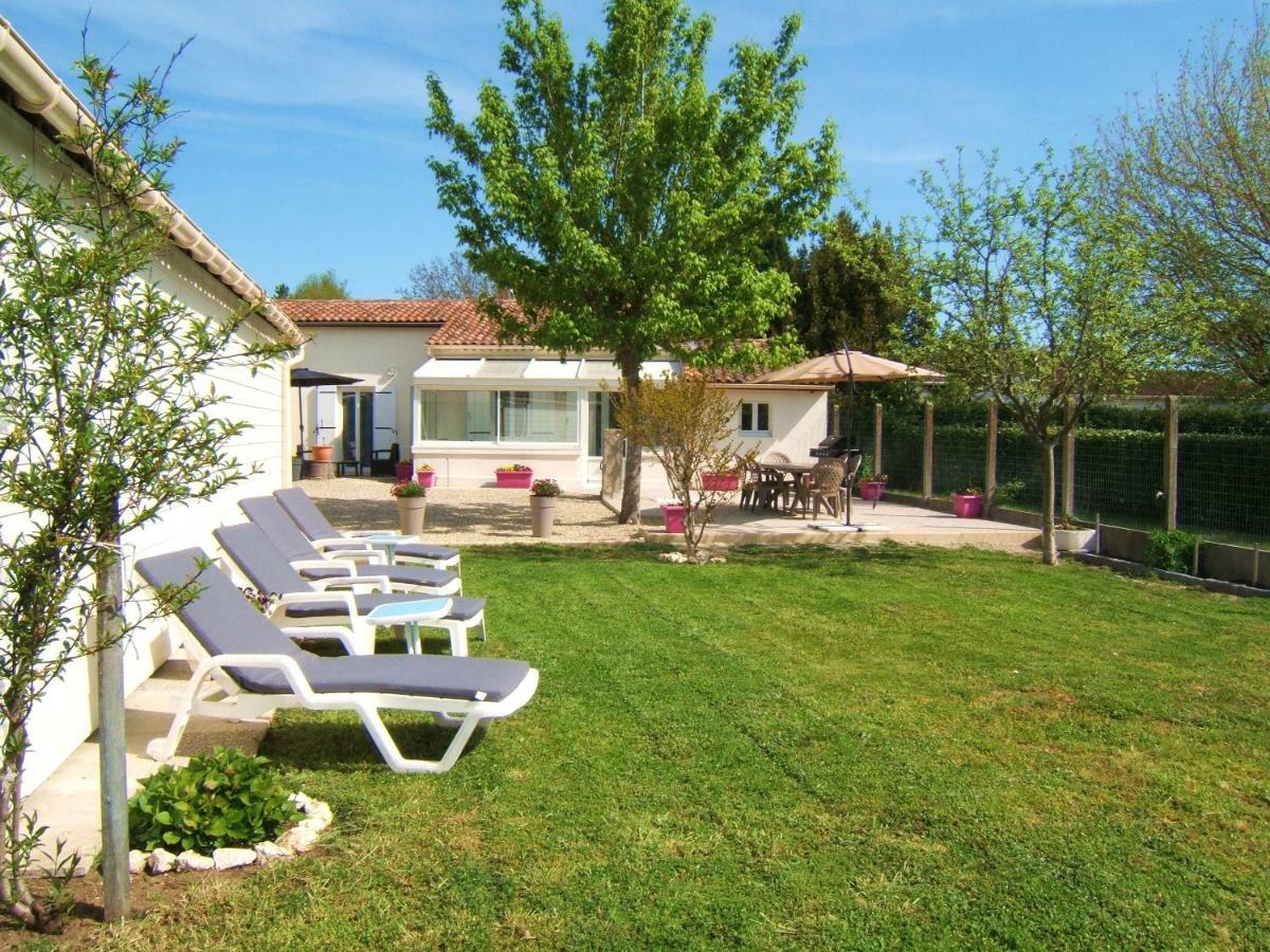 Gite L'Hirondelle Castelnau-de-Médoc Kültér fotó