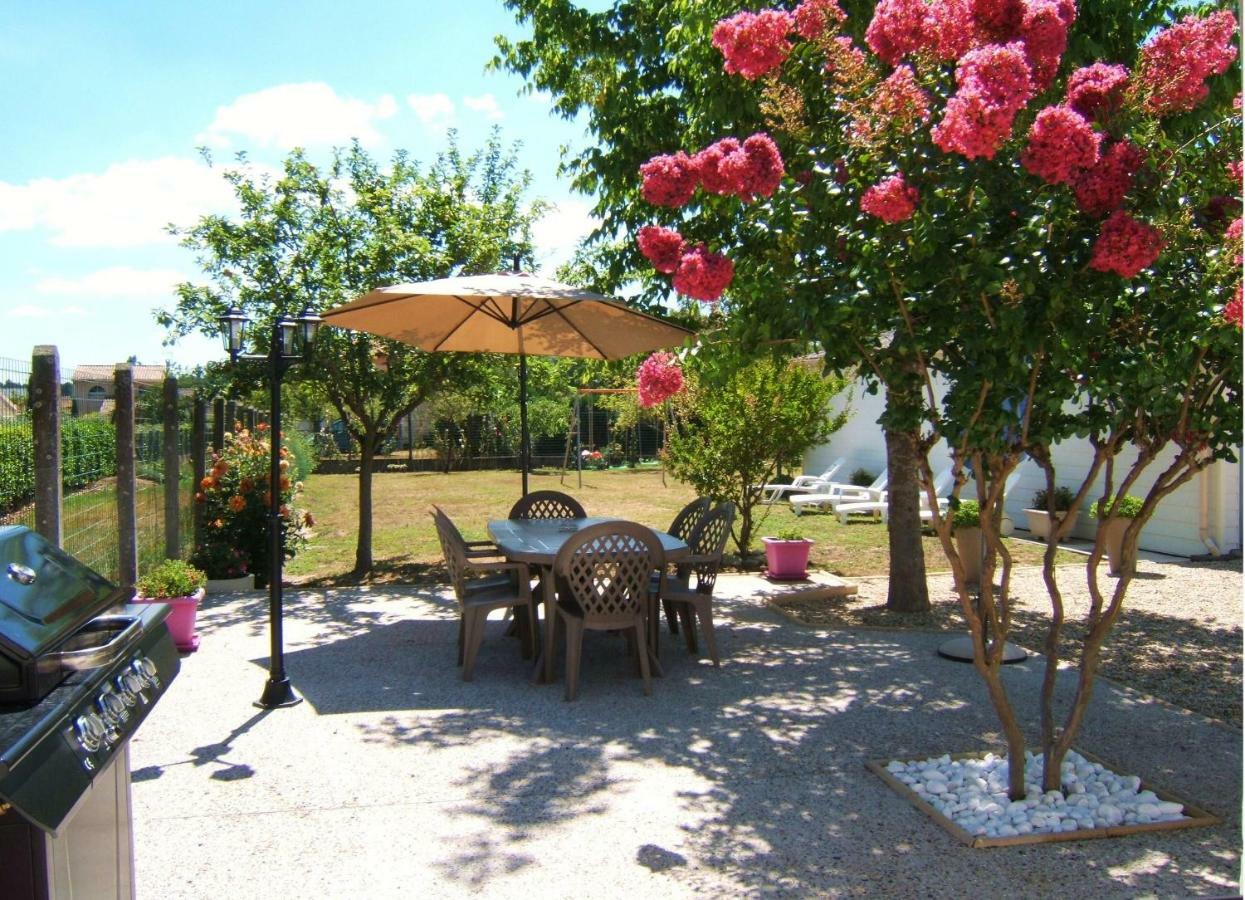 Gite L'Hirondelle Castelnau-de-Médoc Kültér fotó